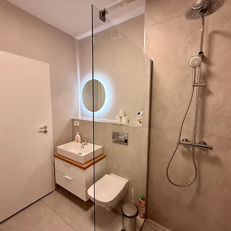 One Vivalia Iulius Town Апартаменты