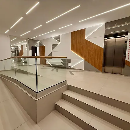 One Vivalia Iulius Town Апартаменты