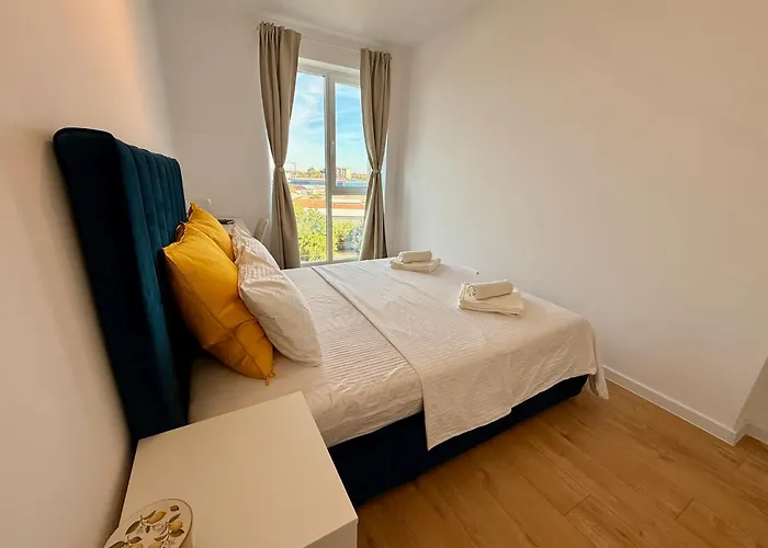 One Vivalia Iulius Town Apartamento *