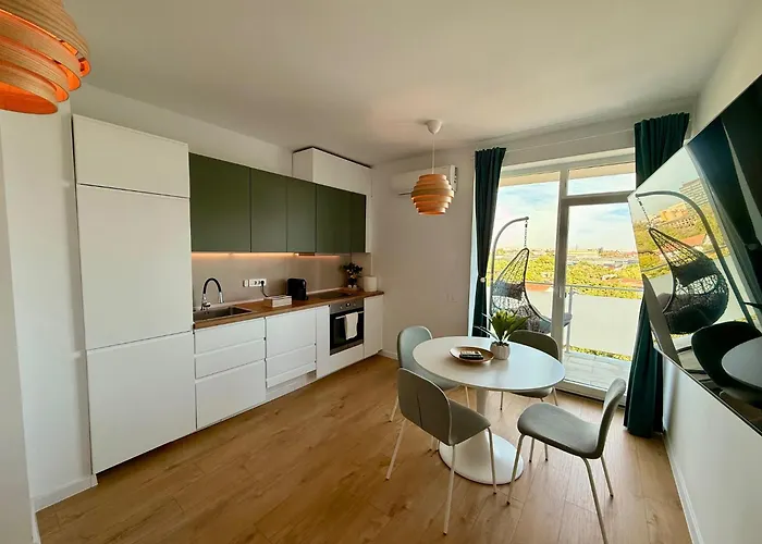 One Vivalia Iulius Town Apartamento Timişoara